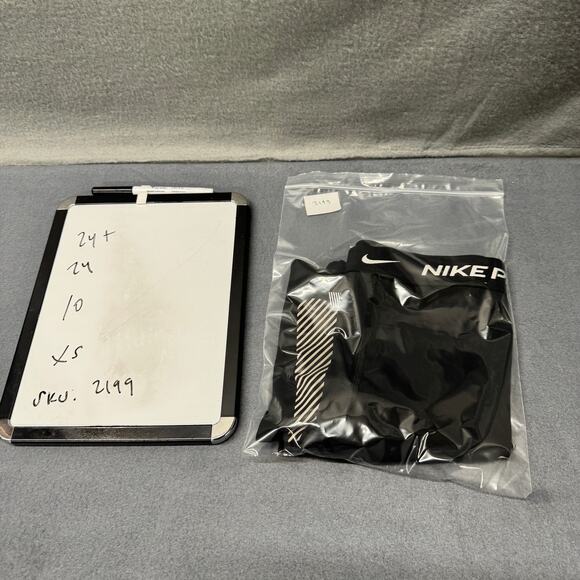 Nike Pro Leggings Womens XS Black Gray Running Tight Dri Fit Activewear - Picture 10 of 10